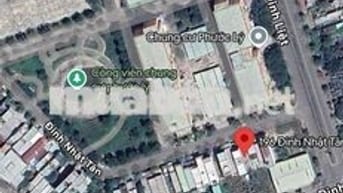 BÁN ĐẤT TẶNG NHÀ CẤP 4 ĐANG CHO THUÊ 6.8 TRIỆU GẦN BẾN XE TRUNG TÂM