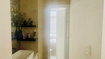 Kẹt tiền bán gấp chung cư Thuận Việt, 319L ý Thường Kiệt, có sổ hồng