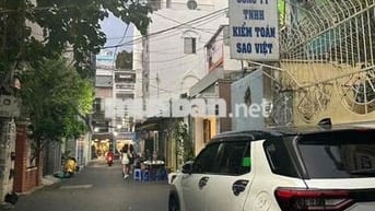 HXH THÔNG CÁCH MẶT TIỀN VÀI BƯỚC SÁT Q1 NGAY PHAN XÍCH LONG PHÚ NHUẬN