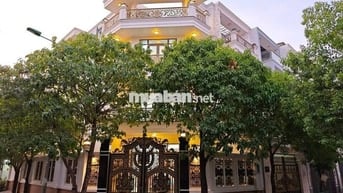 Cho thuê góc 2 mặt tiền khu Dân cư  Hiệp Thành City full nội thất 