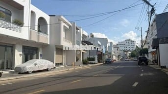 bán nhà mặt tiền KD đường Hùng Vương