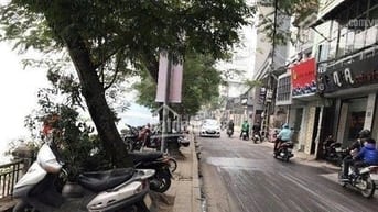 Bán nhà mặt phố mặt hồ Mai Anh Tuấn 219m mặt tiền 8m giá 120 tỷ.