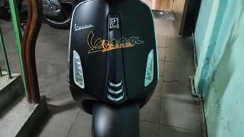 Cần bán xe Vespa Sqrint 125 IGET ABS 8/2022 LED Biển số TP.HCM
