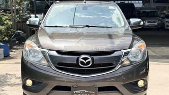 Mazda BT-50 2.2AT 1cầu 2018 118,000km Nâu