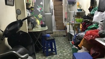 Cho thuê nhà đầu phố Hà Trung, Hoàn Kiếm, Hà Nội