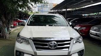 Toyota Fortuner 2017 Số sàn Trắng 85.000 km