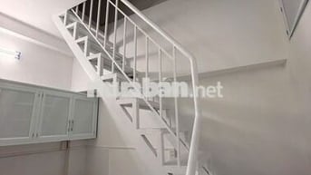 Cho thuê nhà Nguyễn Đình Chiểu nguyên căn