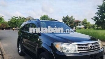 Toyota Fortuner 2010 Đen