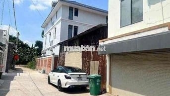 Cho thuê Mặt Bằng Kho 200m2 tại đường 24 Linh Đông gần Phạm Văn Đồng
