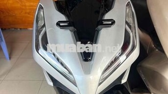 Honda Vario 2022 Bạc chính chủ ký máy zin êm