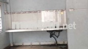 nhà cấp 4 góc 2 mt hẻm xe ô tô cụt, gác lửng kênh nước đen 