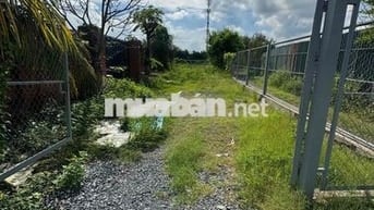 Đất Thổ Cư 400m2 Mặt Tiền Đã Có Sổ Giá 580tr Nằm Ngay Trung Tâm TP HCM
