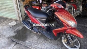 Yamaha Luvias 2010 màu Đỏ