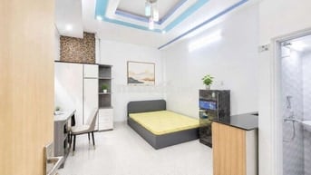 Phòng Trệt Full NT Đẹp - Giá Tốt Tiện Nghi -Ngay Trương Phước Phan BT📍