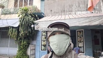Bán Gấp căn nhà có 2 mặt tiền Tân Thới Nhất 13