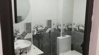Cho thuê nhà 30m² x 2T nhà mới đủ đồ ngõ 219 Đê Tô Hoàng HBT - HN