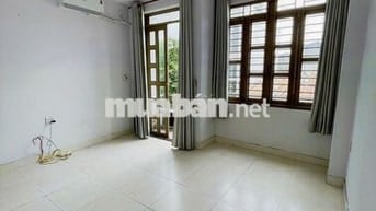 Cho thuê phòng trọ gần ngã tư bốn, nhà riêng không chung chủ