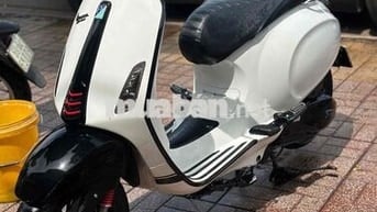 Piaggio Vespa Sprint ABS Tự động Trắng