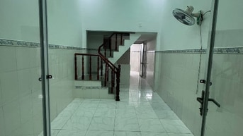 Cho thuê nhà Tân Thới Hiệp 21, Q12, 3,5m x 12m, 1pn kín,1 hở. 