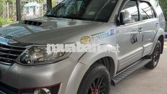 Toyota Fortuner 2014 Bạc 160768 km