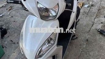 Honda Vision Trắng