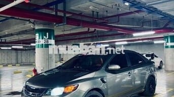 Kia Forte 1.6 Tự động Xám