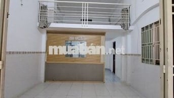 Cho nhà 55/ Nguyễn Văn Công Phường 3 Gò Vấp. Giá 12 triệu/ 1 