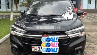 Suzuki XL7 Đen Xe gia đình