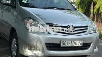 Toyota Innova 2.0G 2009 Bạc 7 chỗ
