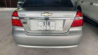 Chevrolet Aveo Bạc 5 chỗ
