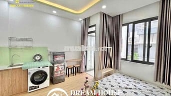 Khai Trương CHDV Full Nội Thất Tách Bếp Ngay Ngã Tư Bốn Xã