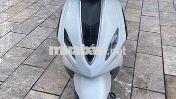 Piaggio Fly 2011 Trắng