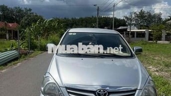 Toyota Innova G 2010 Số sàn Bạc