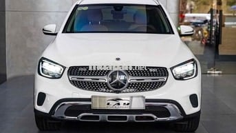 Mercedes GLC200 Sx 2022 Trắng/kem 34.000 km