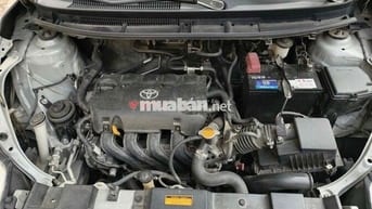Toyota Yaris Bạc 5 chỗ