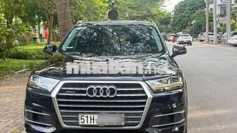 Audi Q7 2018 Đen 7 chỗ Xăng Tự động