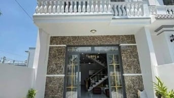 CHỐT GIÁ 1 TỶ 650 SIÊU PHẨM NHÀ  LẦU NGAY CHỢ BÌNH CHÁNH CÓ NGÂN HÀNG 