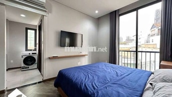 Căn hộ Studio tách bếp ban công full nội thất Thành Thái Quận 10