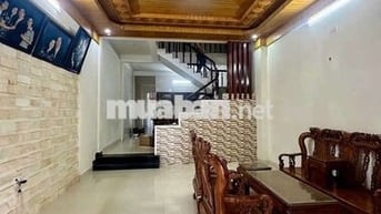 CHO THUÊ NHÀ NGUYÊN CĂN
3 TẦNG MT ĐƯỜNG HỒ TRUNG LƯỢNG