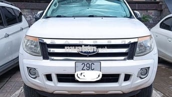 Ford Ranger XLT 2015 Trắng Dầu 7L/100km