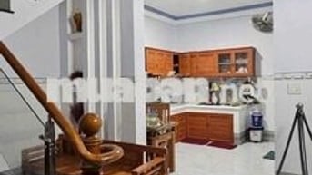 Cho thuê nhà Trệt Lửng gần siêu thị Go phường Đông hoà Dĩ An