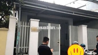 NHÀ C4 LỬNG KIỆT Ô TÔ NGUYỄN PHAN VINH
