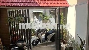 56m2, Nhà Đẹp Phú Nhuận sát mặt tiền
