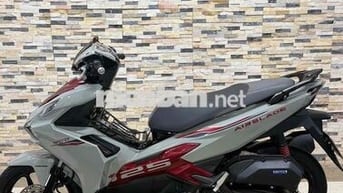 Honda Air Blade 125 2025 Xám xi măng