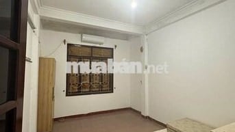 Nhà Nguyễn Chí Thanh cho thuê nguyên căn vào được ngay
