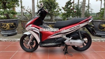 Honda Air Blade 125 Đỏ trắng đen