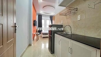 Cho thuê hệ thống căn hộ studio ban công full nt ở Trần Văn Đang Q3