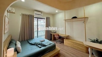 Phòng ban công tại Điện Biên Phủ - mới 100% - Gần ĐH Hutech, Ga Metro 