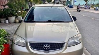 Toyota Vios 2004 Vàng cát