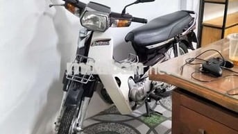 Honda Dream Trắng Nữ
